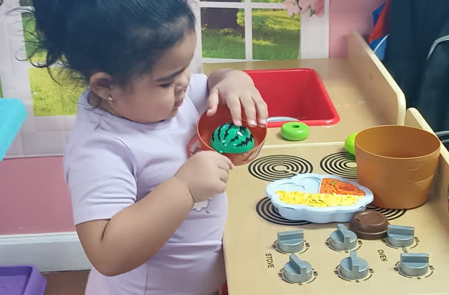 Bright Giggles classroom and activity photo 6